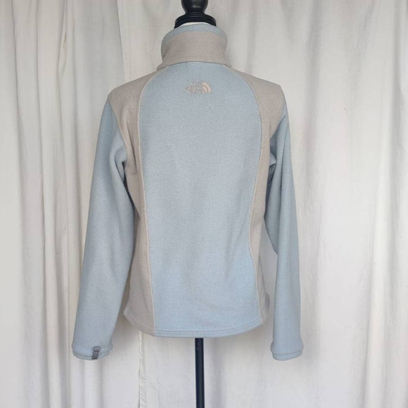 The North Face Fleece - Picture 2 of 4